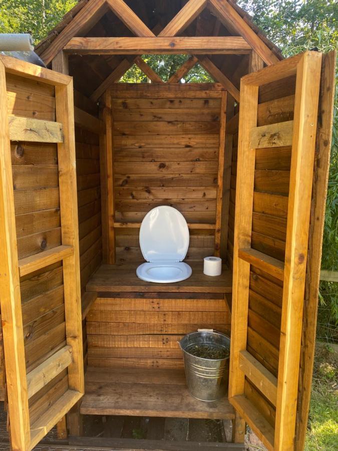 Kingfisher Cabin - Wild Escapes Wrenbury Off Grid Glamping - Ages 12 And Over Baddiley Екстериор снимка